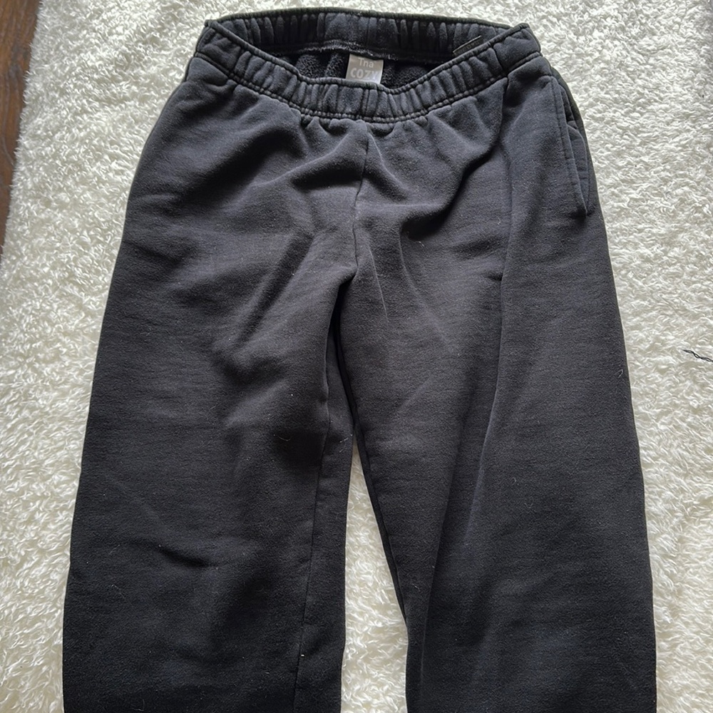 TNA boyfriend sweatpants
